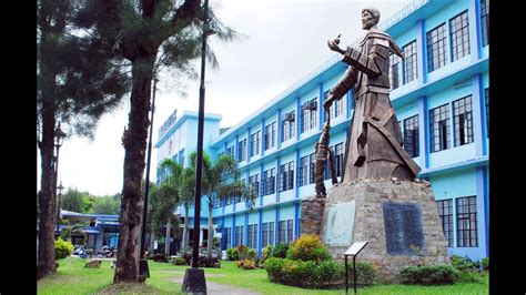 Courses Offered – University of Negros Occidental – Recoletos.